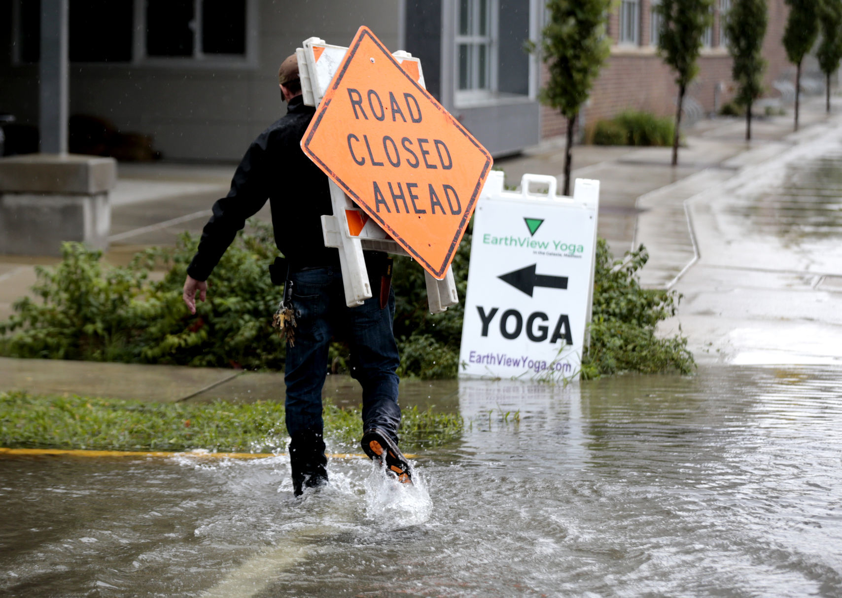 Wading through Livingston Street